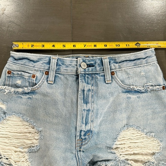 Abercrombie & Fitch Annie High Rise Denim Jean Shorts Distressed Size 26 or 2 - Picture 7 of 9